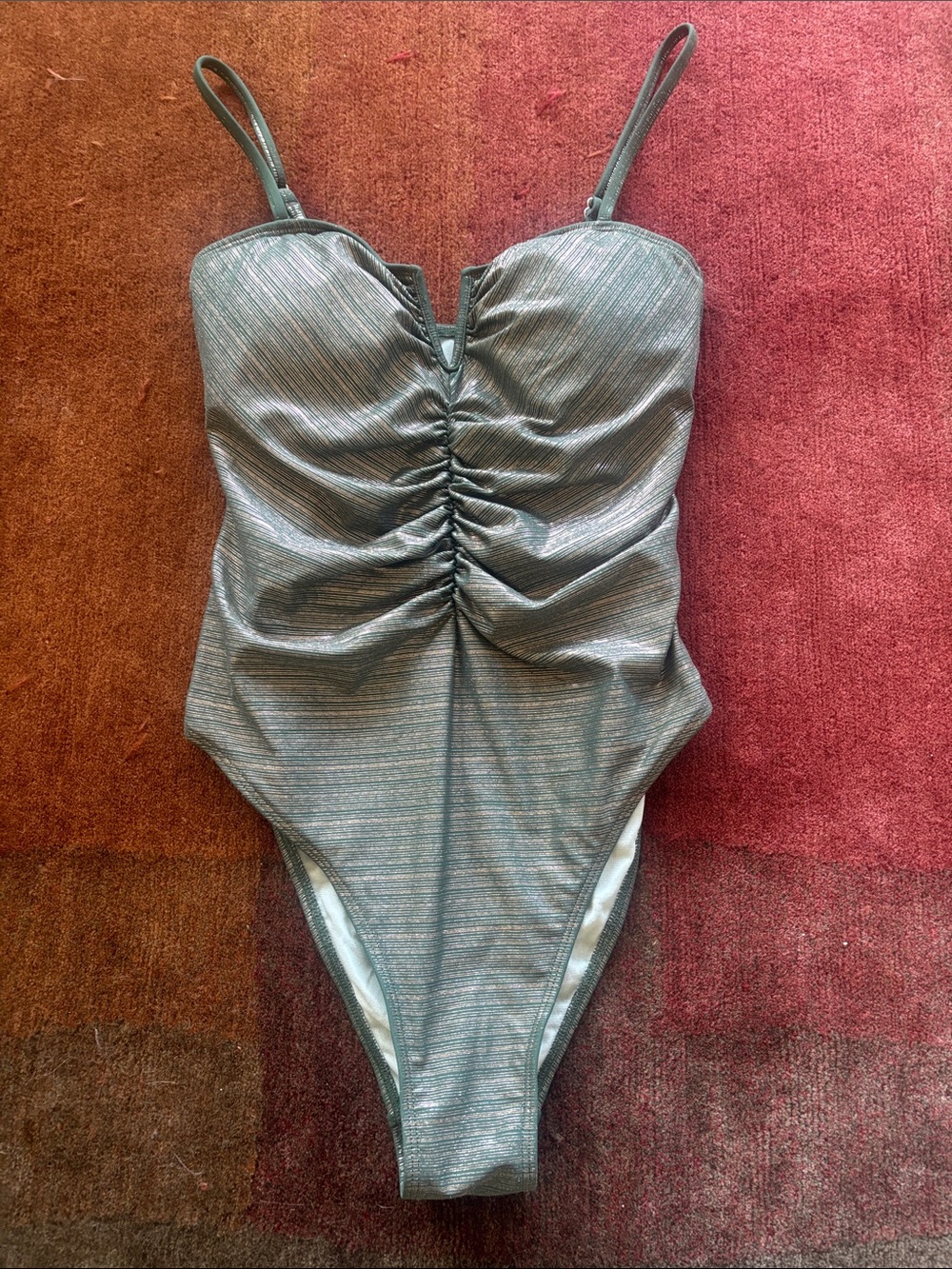 NWOT Cupshe Shine Line V-Wire Ruched Cheeky One Piece Swimsuit - Sz S
